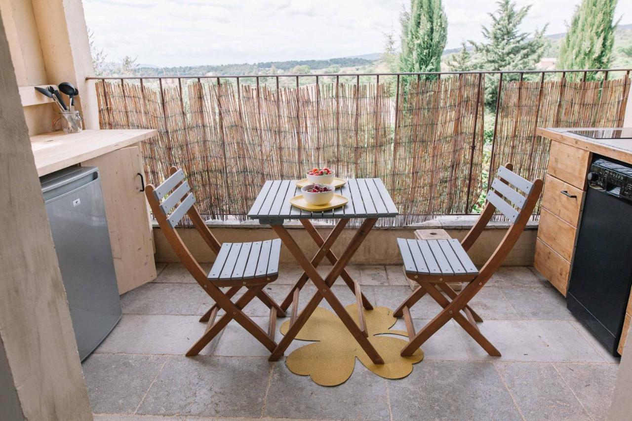 Le Mas De Cink Saint-Saturnin-les-Apt Exterior photo