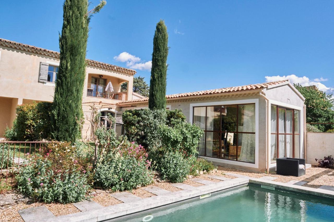 Le Mas De Cink Saint-Saturnin-les-Apt Exterior photo